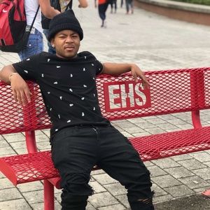 Meet your Posher, Justin